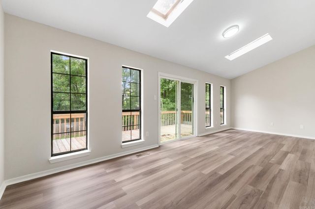 10224 Panther Mountain Road, North Little Rock, AR 72113