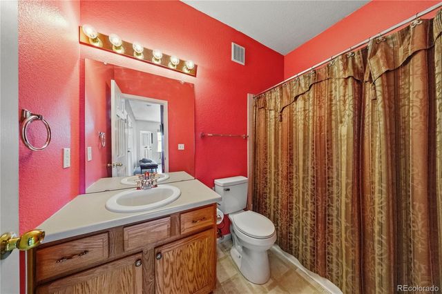 7777 E 23rd Avenue 101, Denver, CO 80238