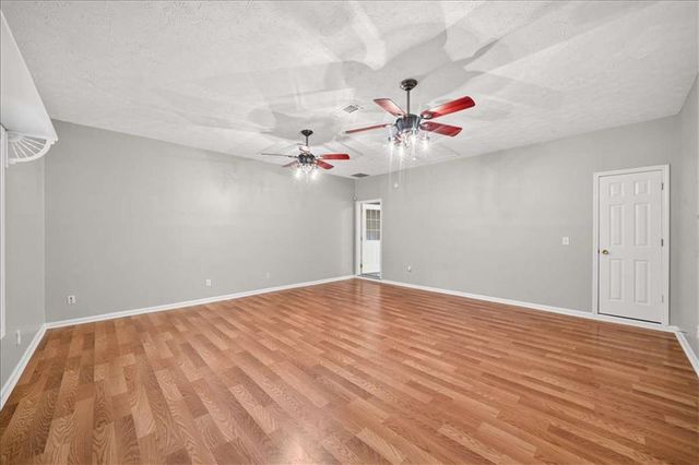 4724 Old Yorkville Road, Dallas, GA 30157