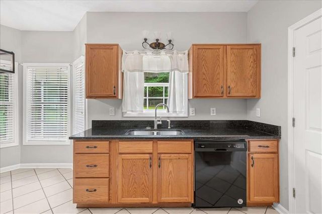 4724 Old Yorkville Road, Dallas, GA 30157