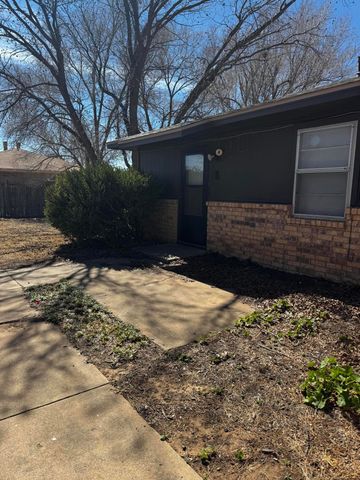 6113 37th Street, B, Lubbock, TX 79407