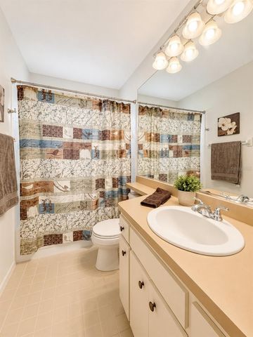 5908 GARDEN LAKES MAJESTIC, Bradenton, FL 34203