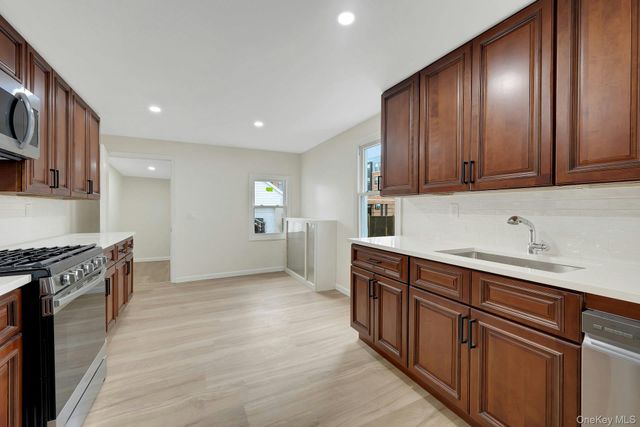 25 S Washington Street A, Tarrytown, NY 10591