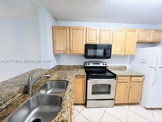 10773 Cleary Blvd 101, Plantation, FL 33324