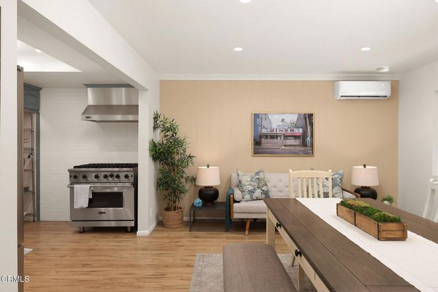 3930 Burritt Way, Glendale, CA 91214