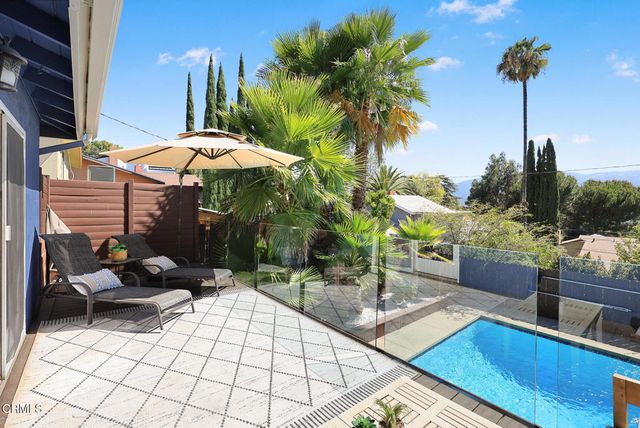 3930 Burritt Way, Glendale, CA 91214