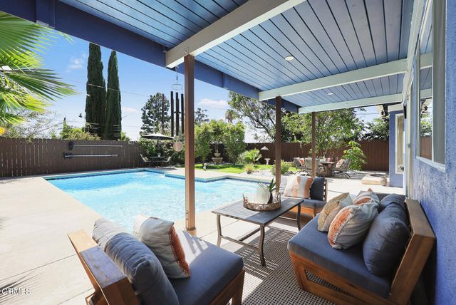 3930 Burritt Way, Glendale, CA 91214