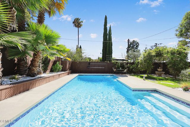 3930 Burritt Way, Glendale, CA 91214