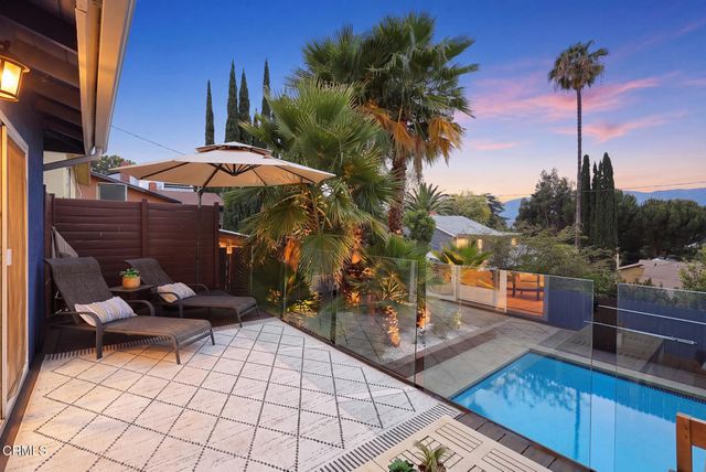 3930 Burritt Way, Glendale, CA 91214
