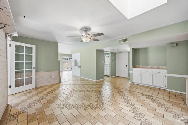 3005 Estero Street, Bakersfield, CA 93309