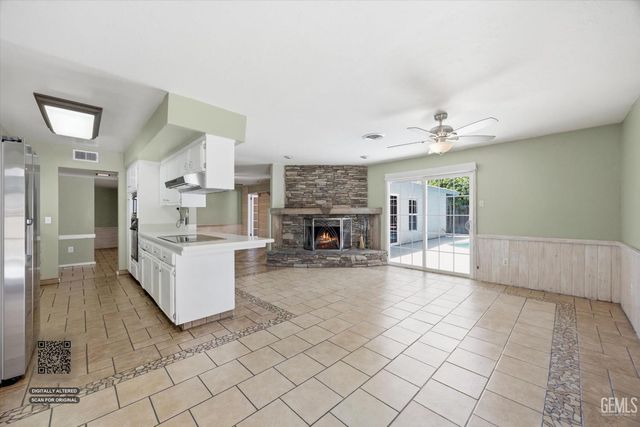 3005 Estero Street, Bakersfield, CA 93309