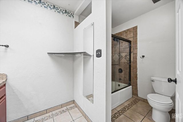 3005 Estero Street, Bakersfield, CA 93309