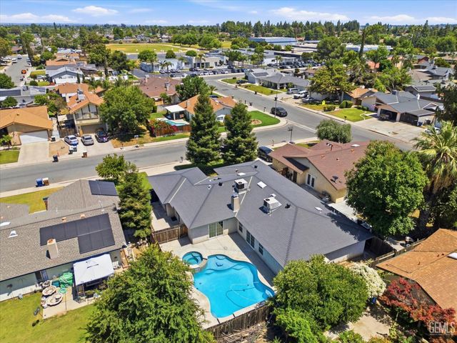 3005 Estero Street, Bakersfield, CA 93309