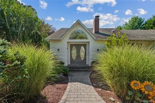 35 Halsey Road, Remsenburg, NY 11960