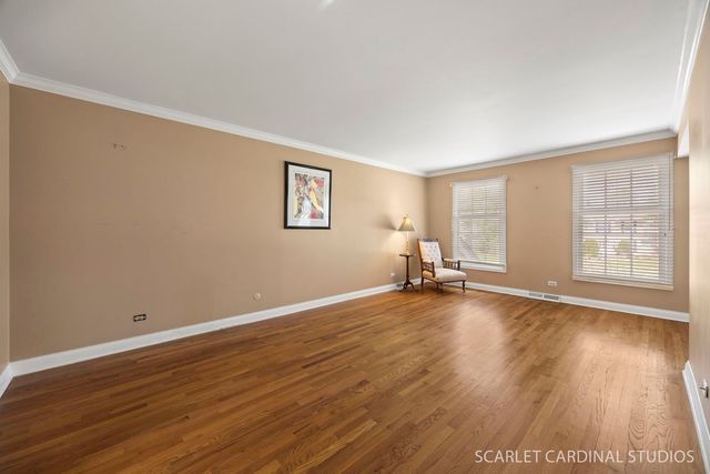 170 Shelley Lane, Wheaton, IL 60189