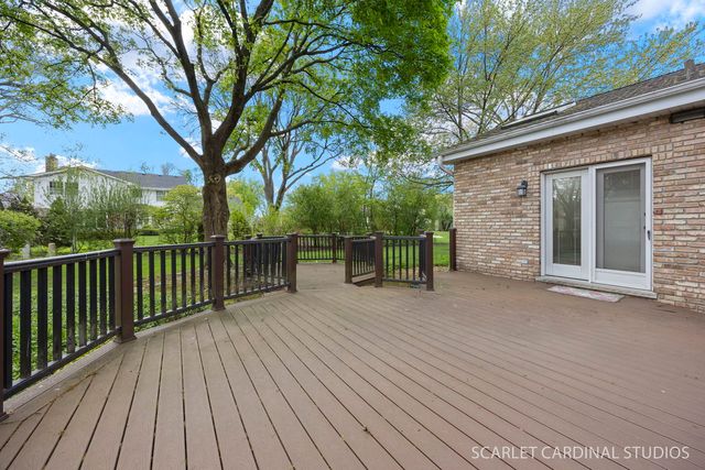 170 Shelley Lane, Wheaton, IL 60189