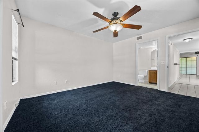 5841 SW 8TH PLACE, Gainesville, FL 32607