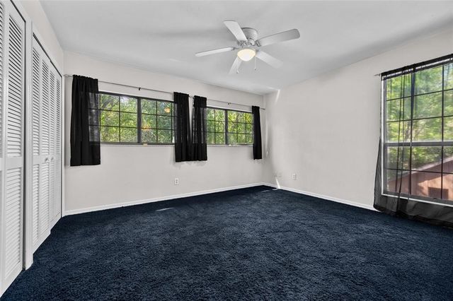5841 SW 8TH PLACE, Gainesville, FL 32607