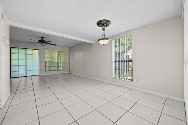 5841 SW 8TH PLACE, Gainesville, FL 32607