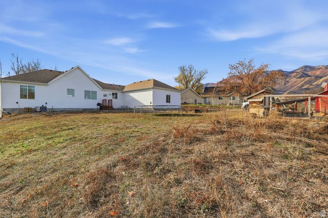 570 N 200 E, Wellsville, UT 84339
