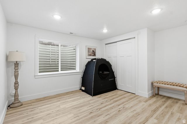 570 N 200 E, Wellsville, UT 84339