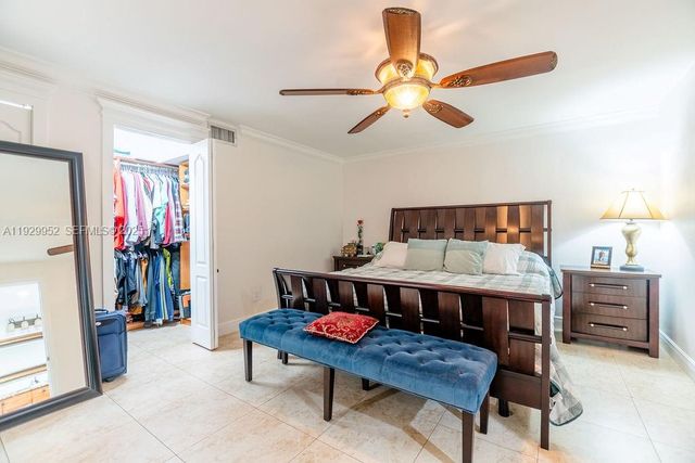 6541 Lake Como Ter, Miami Lakes, FL 33014