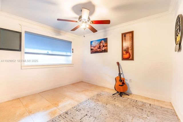 6541 Lake Como Ter, Miami Lakes, FL 33014