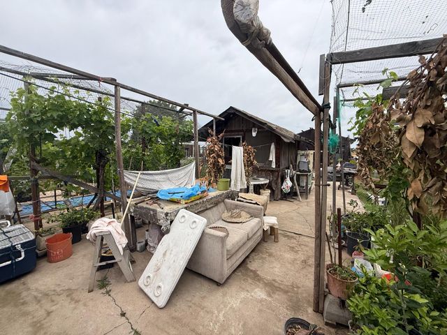 4140 W Belmont Avenue, Fresno, CA 93722