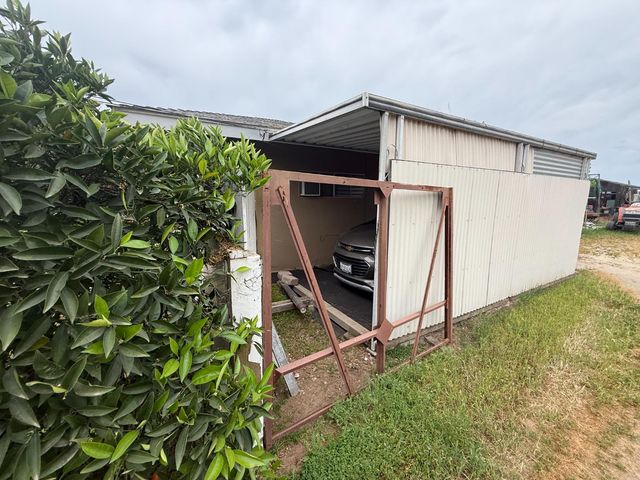 4140 W Belmont Avenue, Fresno, CA 93722