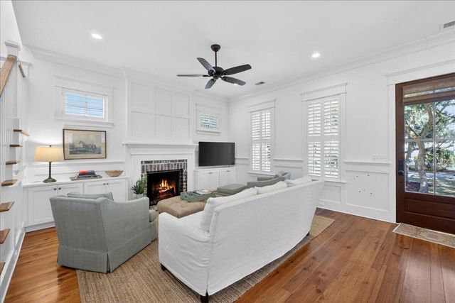 1461 Hale Road, Mount Pleasant, SC 29464