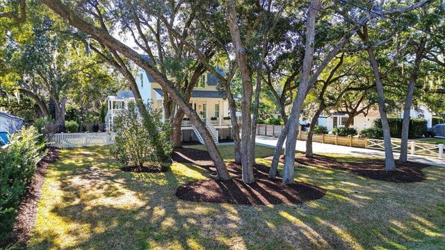 1461 Hale Road, Mount Pleasant, SC 29464