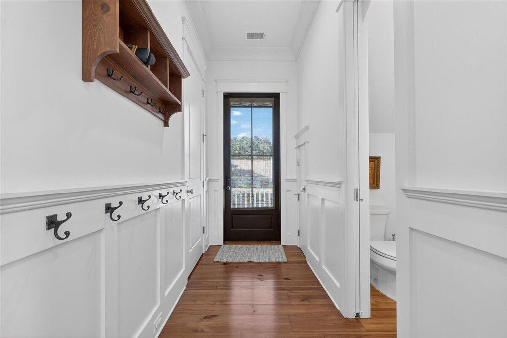 Image 20 of property listing at 1461 Hale Road, Mount Pleasant, SC 29464