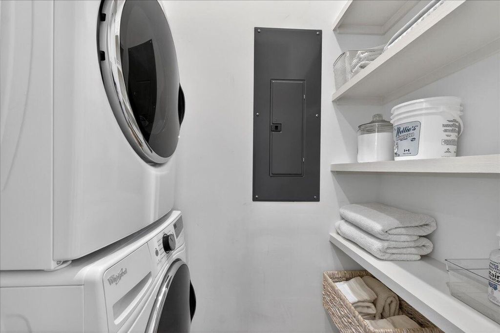 Image 23 of property listing at 1461 Hale Road, Mount Pleasant, SC 29464