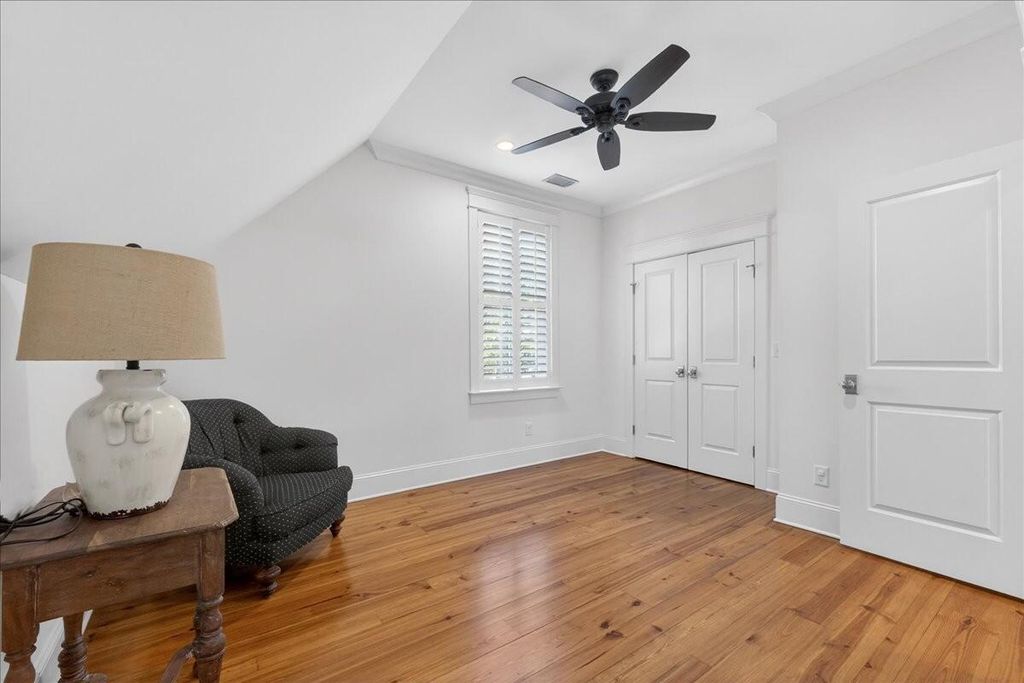 Image 28 of property listing at 1461 Hale Road, Mount Pleasant, SC 29464