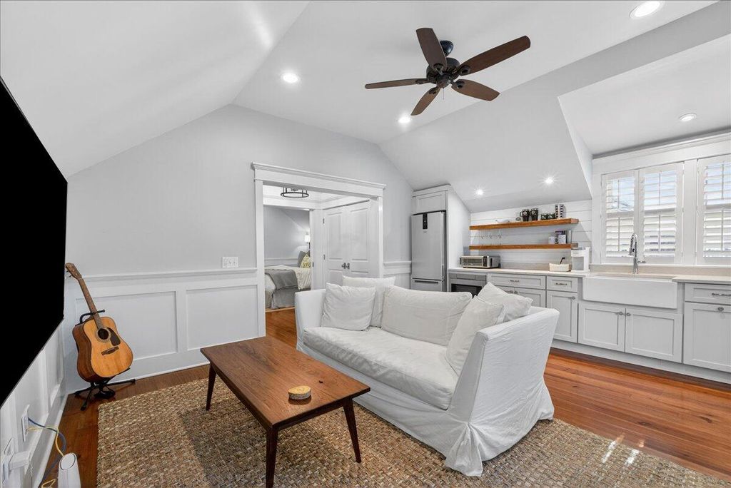 Image 35 of property listing at 1461 Hale Road, Mount Pleasant, SC 29464