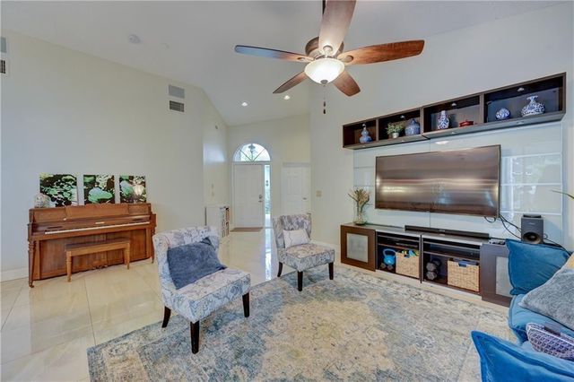 8171 Hampton Wood Drive, Boca Raton, FL 33433