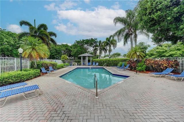 8171 Hampton Wood Drive, Boca Raton, FL 33433