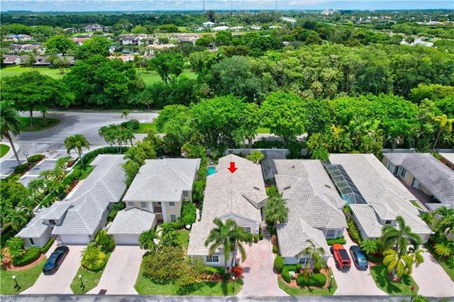 8171 Hampton Wood Drive, Boca Raton, FL 33433