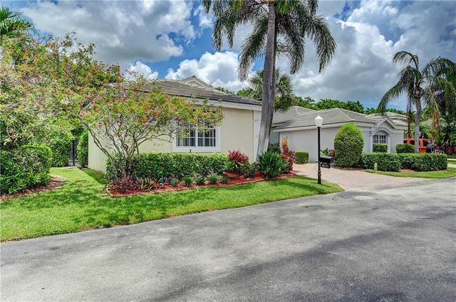 8171 Hampton Wood Drive, Boca Raton, FL 33433