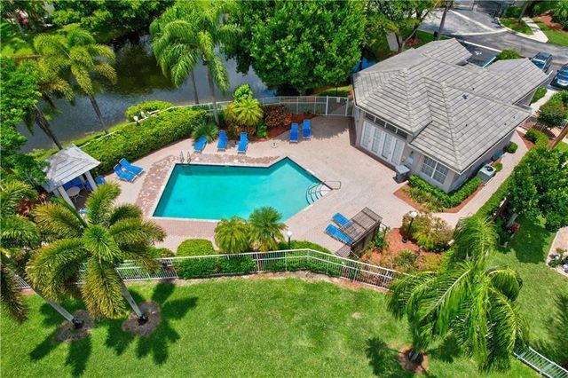 8171 Hampton Wood Drive, Boca Raton, FL 33433