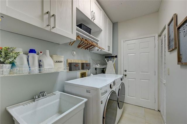 8171 Hampton Wood Drive, Boca Raton, FL 33433