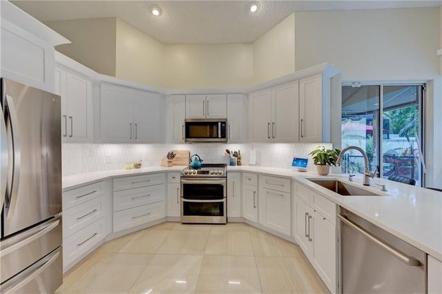 8171 Hampton Wood Drive, Boca Raton, FL 33433