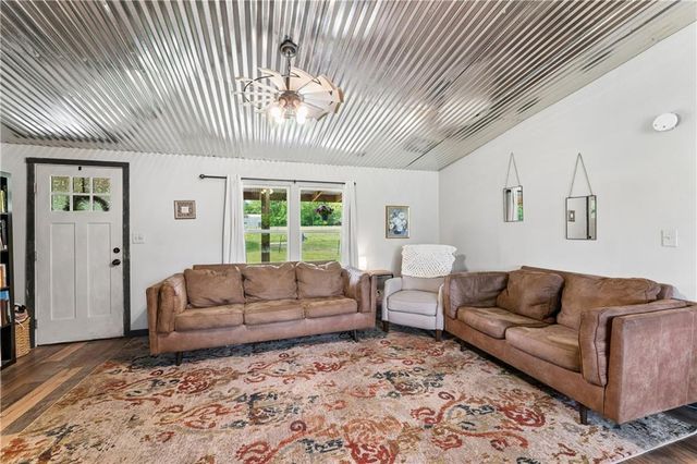 34100 E 189th Street, Pleasant Hill, MO 64080