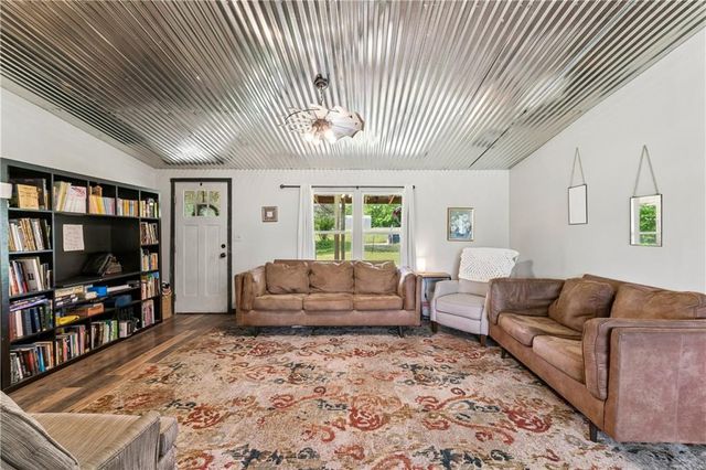 34100 E 189th Street, Pleasant Hill, MO 64080