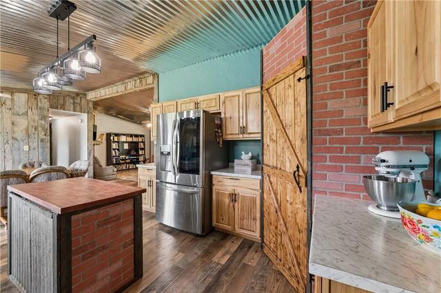 34100 E 189th Street, Pleasant Hill, MO 64080