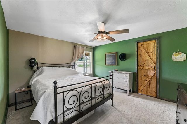 34100 E 189th Street, Pleasant Hill, MO 64080