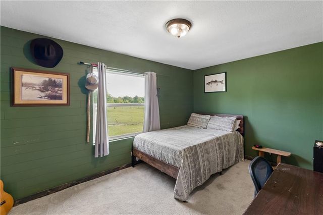 34100 E 189th Street, Pleasant Hill, MO 64080
