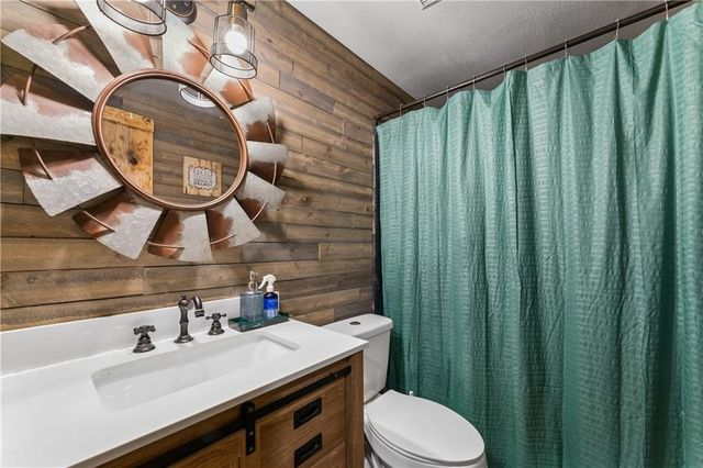 34100 E 189th Street, Pleasant Hill, MO 64080