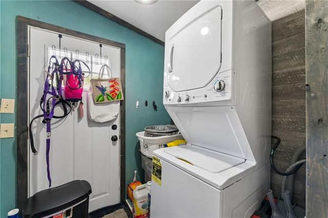 34100 E 189th Street, Pleasant Hill, MO 64080