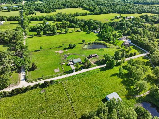 34100 E 189th Street, Pleasant Hill, MO 64080
